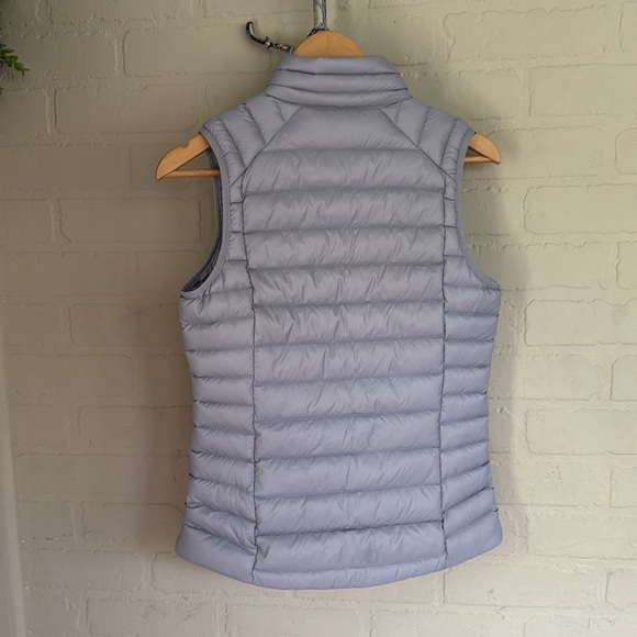 Patagonia vest NEW XS herring grey zip up pockets soft warm goose down - Picture 7 of 7